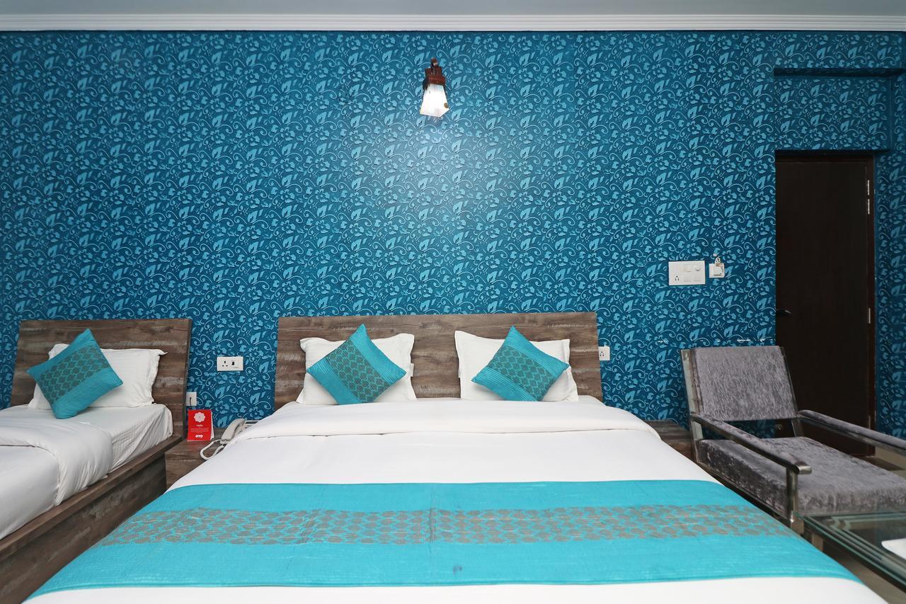 Oyo 11877 Royal Residency Hotel New Tehri Bilik gambar