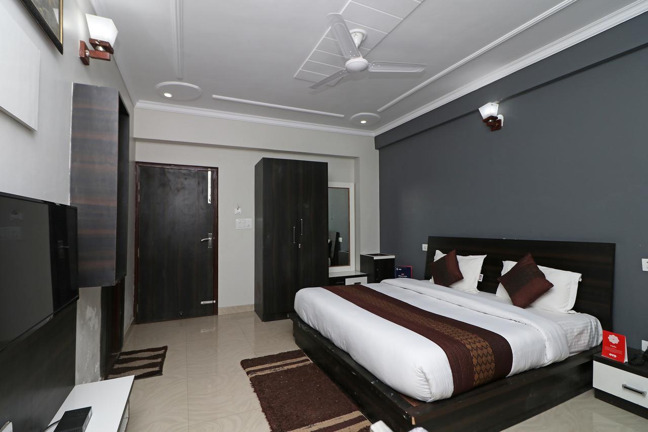 Oyo 11877 Royal Residency Hotel New Tehri Luaran gambar